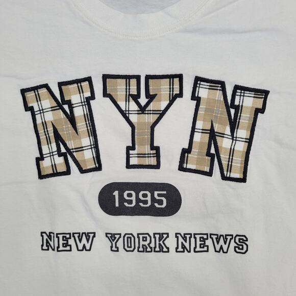Vintage 1995 New-York News Shirt Medium 22x26 White USA Plaid - Picture 9 of 13